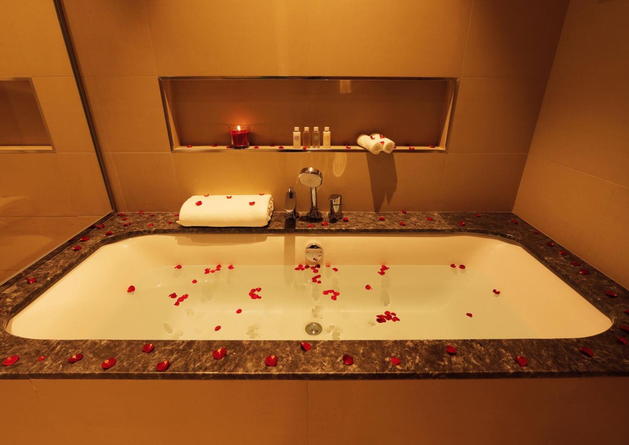 Elegant Apartment With Direct Access To Dubai Mall Eksteriør billede